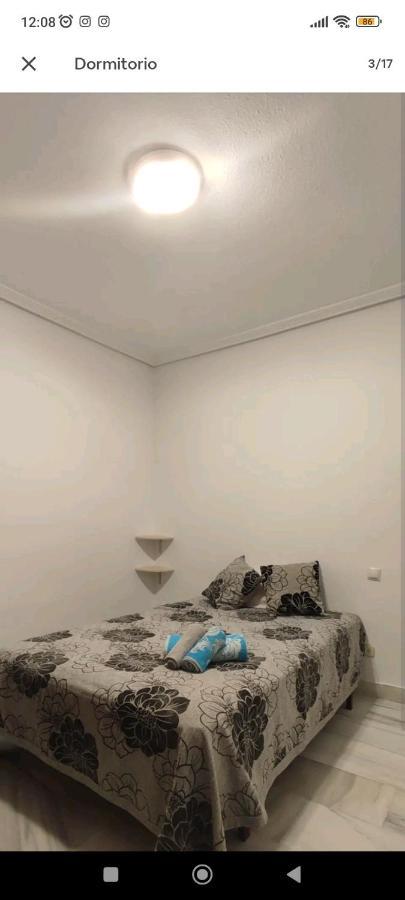Habitacion Privada, Apartamento Centro Malaga Cerca De La Playa ภายนอก รูปภาพ