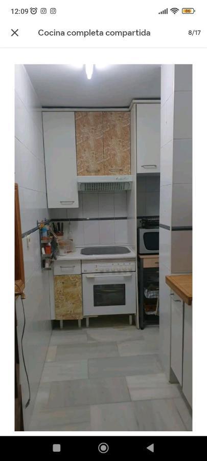 Habitacion Privada, Apartamento Centro Malaga Cerca De La Playa ภายนอก รูปภาพ